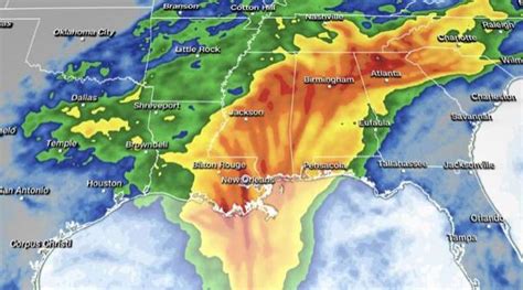 美国国家飓风中心预报：本周末或将迎来今年夏季首个热带飓风|飓风_新浪新闻