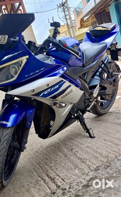 Yamaha R15 V2 in excellent condition - Motorcycles - 1818730193