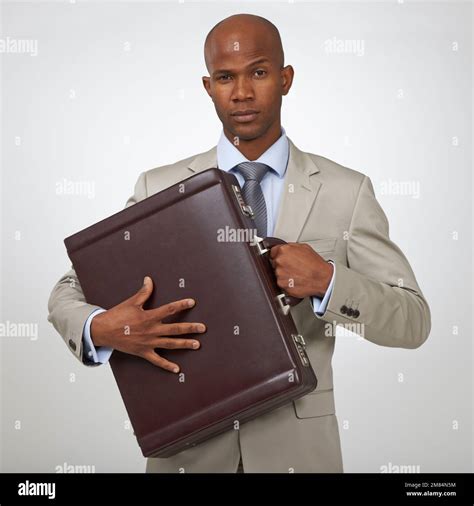 Businessman with Briefcase 的图像结果
