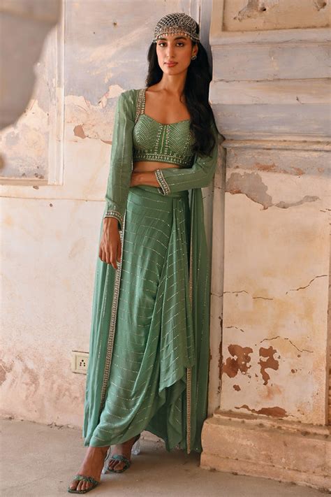 Boheme – Chamee and Palak official