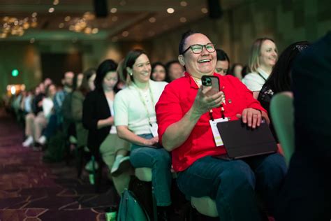 How Canva closes the CX loop: 4 key steps