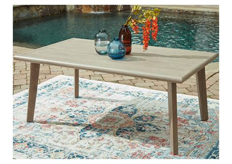 Cliff Trails Outdoor Dining Table