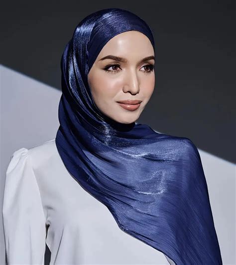 Shop Organza Shimmer Hijabs Online in India – shophijabee