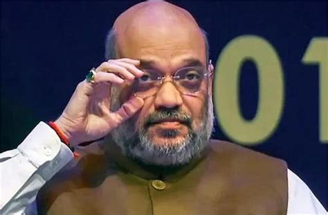 केंद्रीय मंत्री अमित शाह के काफिले की वजह से रुकी एंबुलेंस, जानें सफाई ...