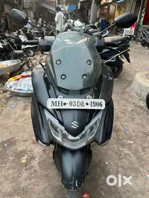 SUZUKI BURGMAN 125 - Scooters - 1828604746