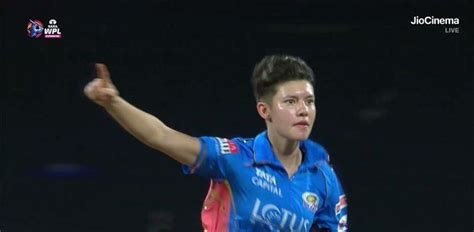 "Wong on Song"- Fans erupt as Issy Wong picks first-ever WPL hattrick ...