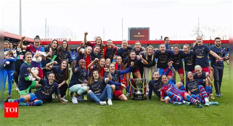 Barcelona hammer Real Madrid to clinch women's league title again ...