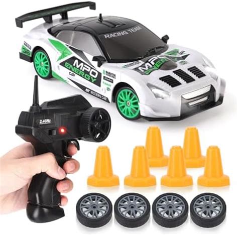 PESKOS 1:24 High-Speed RC Drift Car -4WD 15KM/H Remote Control Racing ...