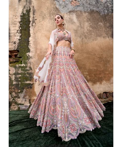 RIDHIMA BASIM - Sitara Lehenga Set – Nikaza Asian Couture
