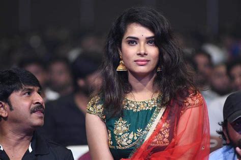 Bigg Boss contestant Hari Teja bags rave reviews for her performance in ...