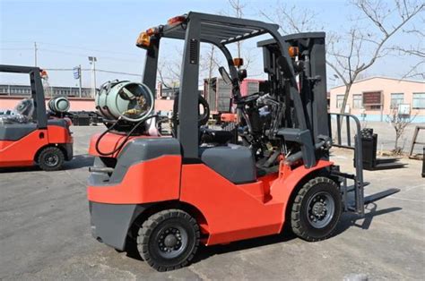 high power Japan engine Nissan K25 engine 2 ton 2.5 ton 3 ton propane ...