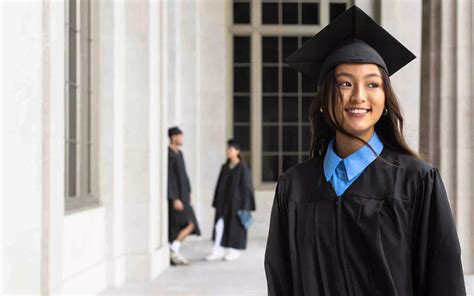 英孚海外大学预科 - 英孚留学咨询 | EF出国留学大学预科