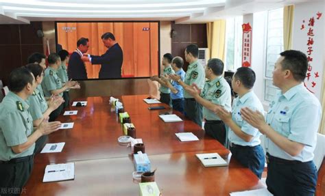 河北省生态环境厅第五环境监察专员办公室与沧州市政府共同对涉水环境问题突出的县（市、区）党政主要领导进行集中约谈