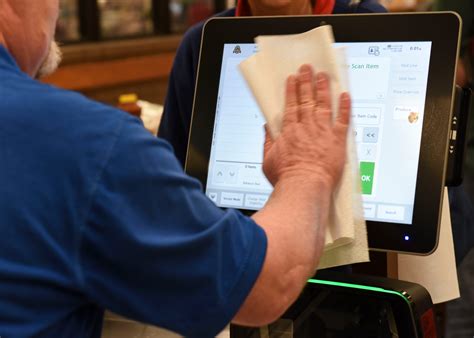 Whiteman AFB providing military-only commissary hours > Air Force Test ...