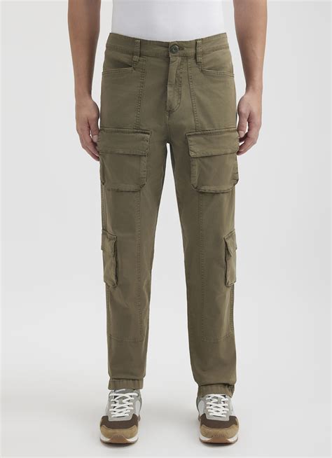 Men Green Mid Rise Stretch Cargos | Pepe Jeans India