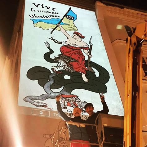 4 pics: Vive la résistance Ukrainienne mural in support of Ukraine by ...