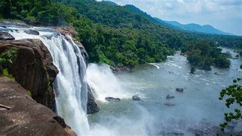 Most Stunning Waterfalls In India You Need To See In Summer | Herzindagi