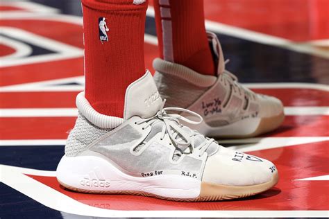 球鞋欣赏杰夫格林“Flint” Air Jordan 19 吉米巴特勒Air Jordan 3|杰夫|吉米巴特勒|契奇|格林|沃尔_新浪新闻