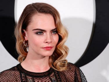 Ya puedes comprar en España la crema de noche favorita de Cara Delevigne