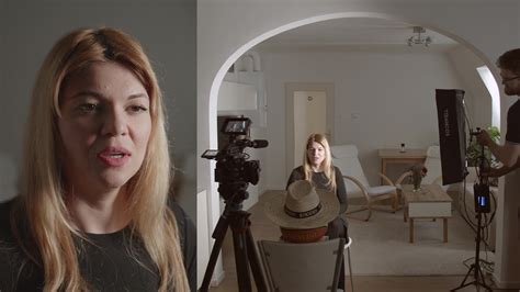 Practical Light Interview Shot 的图像结果