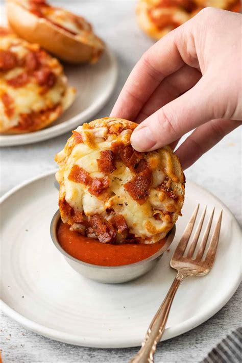 Bagel Pizza Bites - The Cheese Knees