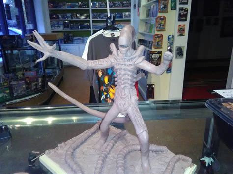 Alien Front View 的图像结果