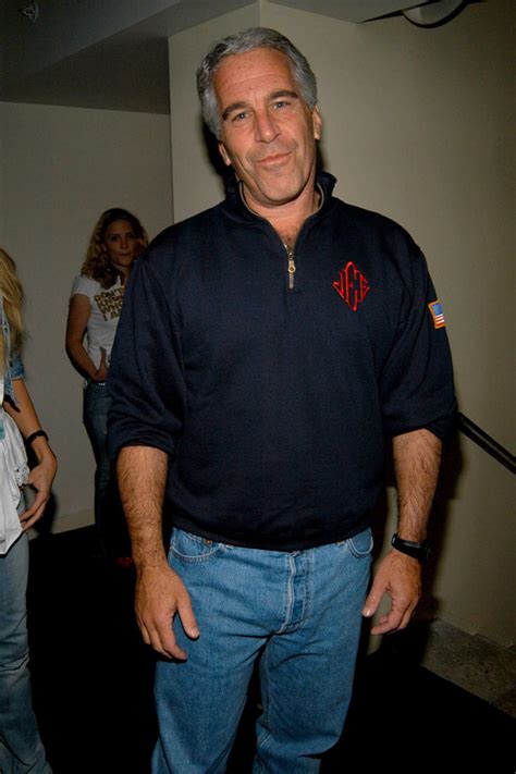 Man who looks just like Jeffrey Epstein forced to deny he is the dead ...