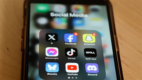 Florida won't immediately enforce social media age restrictions