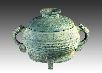 國立故宮博物院-鑑古—乾隆朝的宮廷銅器收藏-精繪形模