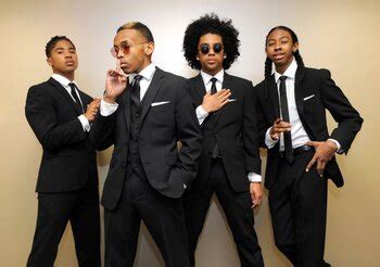 Mindless Behavior Interview 2013 的图像结果
