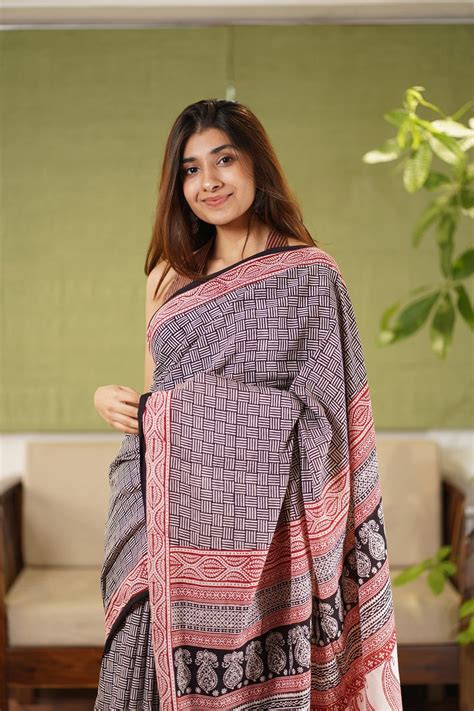 The Indian Ethnic Co's Bagh Hand Block Printed Cotton Saree – THE ...
