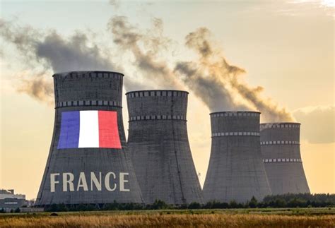 Nucleare, la Francia prevede nuove centrali entro il 2037. Che senso ha ...
