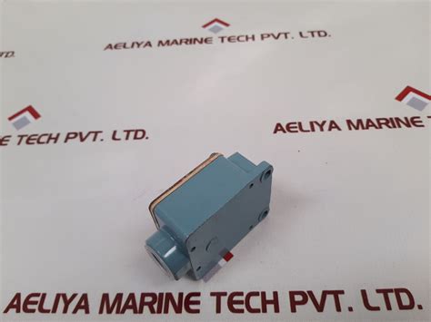Telemecanique Xckl115 Limit Switch – Aeliya Marine Tech