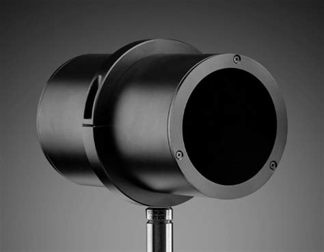 30mm Aperture, Acktar Blackened Laser Beam Trap | Edmund Optics