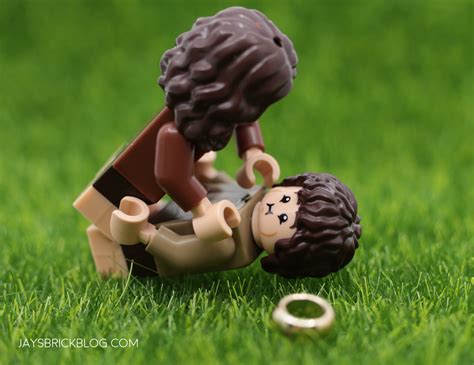 Review: LEGO 40761 Sméagol & Déagol (GWP) - Jay's Brick Blog