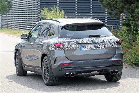 2024 Mercedes-AMG GLA 45 Hides Minimal Changes Beneath Thick Camo in First Scoops - autoevolution