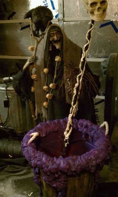 Witch Prop 的图像结果