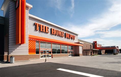 Lakewood Center Mall Directory: Stores, Map & Opening Hours - Malls.com