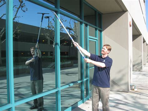 How to start a window cleaning business | HireRush Blog