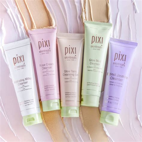 Pixi Glow Tonic Cleansing Gel 135ml | FEELUNIQUE