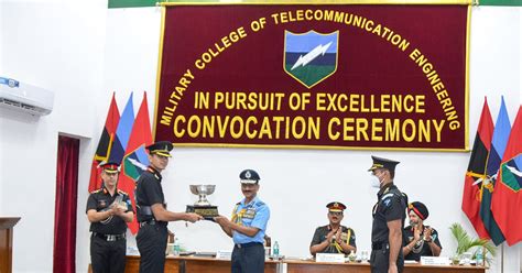 Mhow: 25 officers awarded engineering degree at Military College of ...