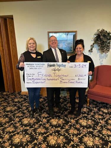 Bannan Funeral Home gives $1,500 to Friends Together | News, Sports ...