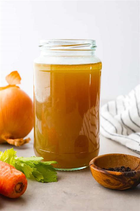 Homemade Chicken Broth - Well-Health Lifestyle Magazine