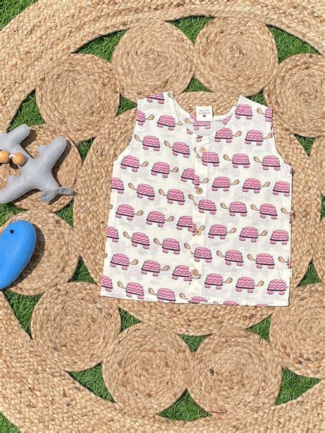 Turtle & Elephant Printed Cotton Infant Jabla | The Mom Store