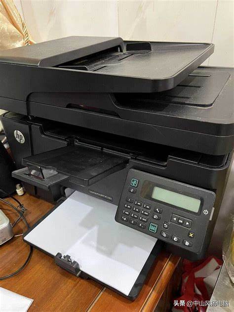理光mp2014打印机加碳粉教程