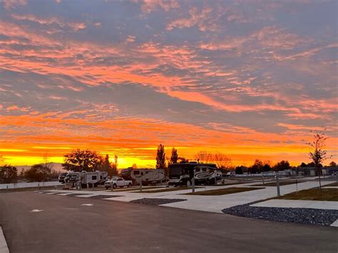 VALLEY VIEW RV RESORT (Layton) - Campground Reviews & Photos - Tripadvisor