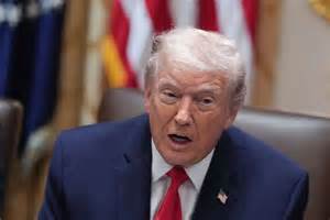Trump orders re-opening of Venezuela airspace