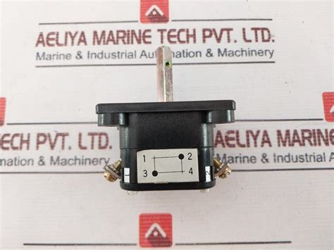 Terasaki Cdy 4B-501M Control Switch – Aeliya Marine Tech