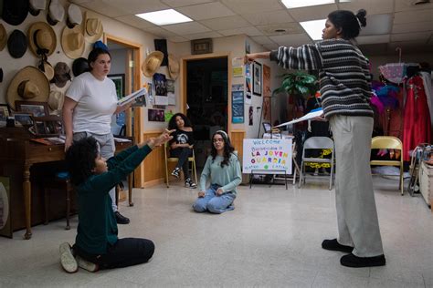 Lily In Spanish Language at Sima Malbrough blog