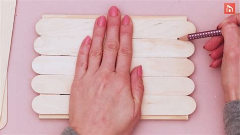 Popsicle Stick Wall Decor 的图像结果